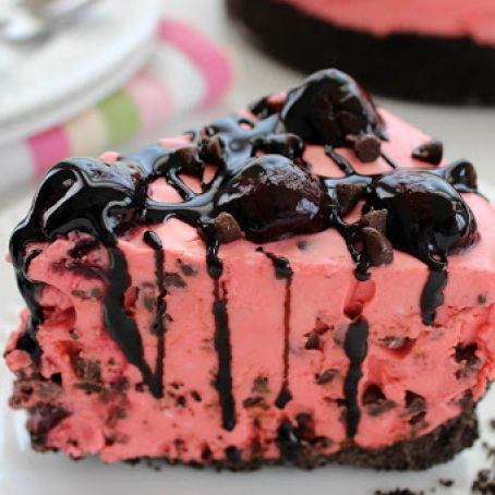 Oreo Cherry Chocolate Chip Cheesecake