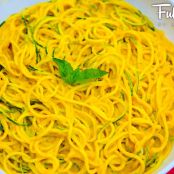 FullyRaw Sweet Curry Noodles