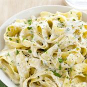 Low-Cal Fettuccine Alfredo