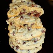 Thick & Chewy Chocolate Chip Cookies