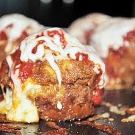 Italian mozzarella stuffed mini meatloaves