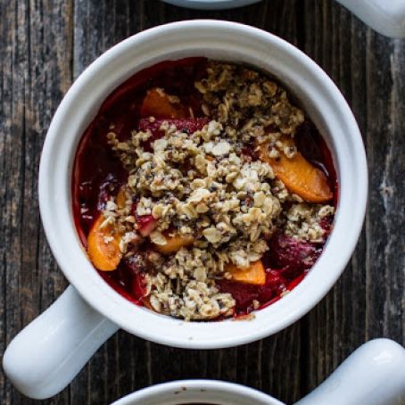 Apricot Strawberry Grilled Crisp