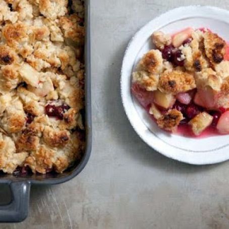 FALL FRUIT CRUMBLE