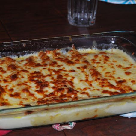 Easy Chicken and Cheese Enchiladas