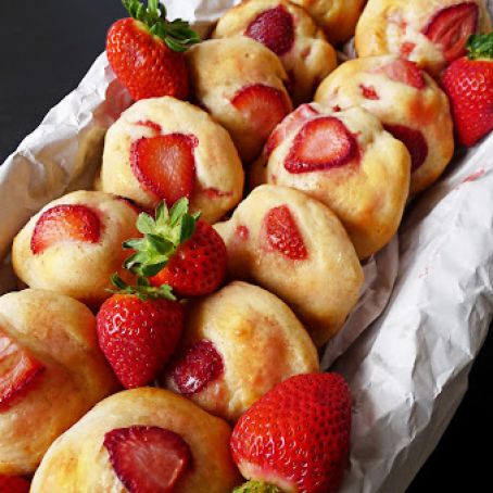 Strawberry Muffin Tops