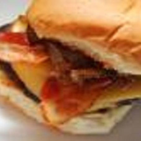 SMOKY GOUDA BACON CHEESEBURGERS