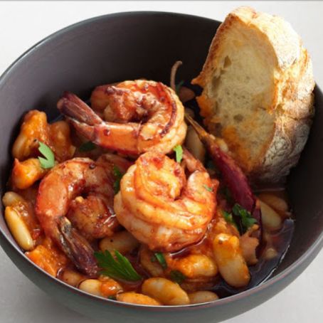 Garlic Shrimp and White Beans