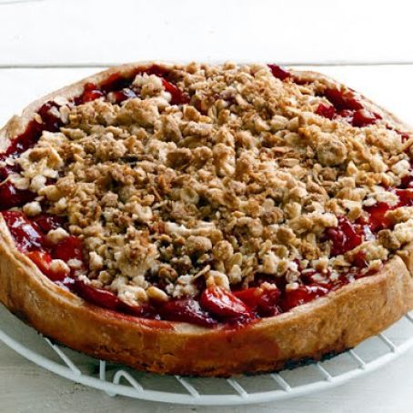 Emeril's Strawberry Crumb Pie