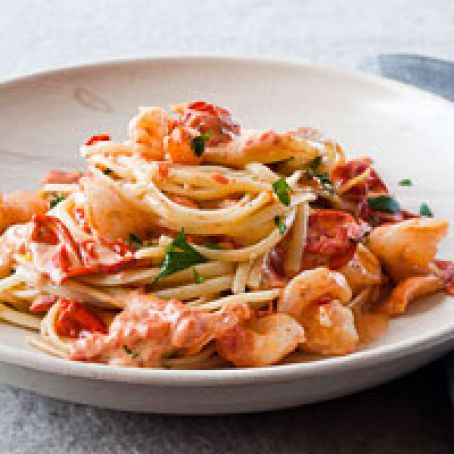 Linguine with Shrimp and Creamy Roasted Tomatoes