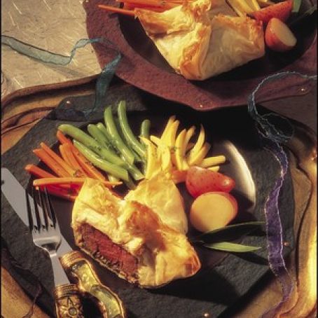 MINI BEEF WELLINGTONS