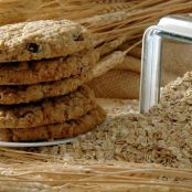 Spicy Oatmeal Raisin Cookies