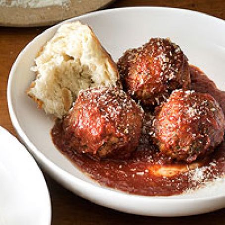 Meatballs with Red-Wine Tomato Sauce