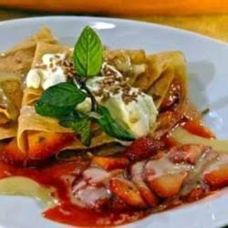 CREPAS DE CHOCOLATE BLANCO Y FRESAS