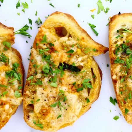 Sriracha Garlic Bread