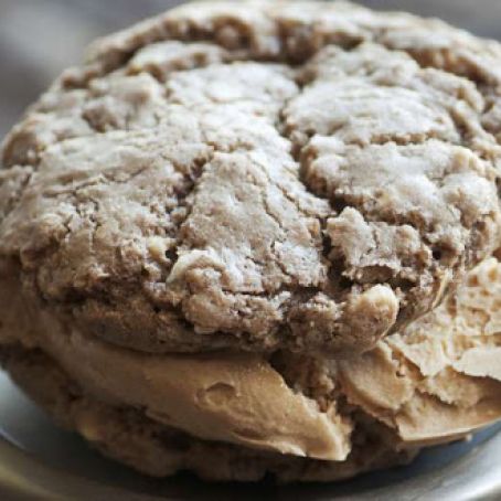 Chocolate-Hazelnut-Peanut Butter Sandwich Cookies