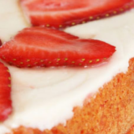 Strawberry Pound Cake