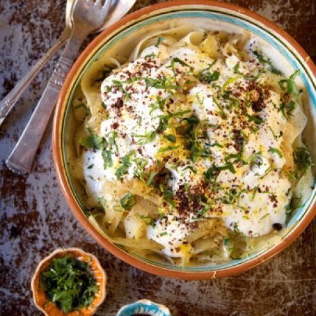 Tagliatelle with Yogurt and Fried Onions