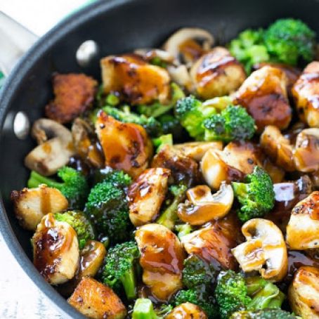Chicken and Broccoli Stir Fry