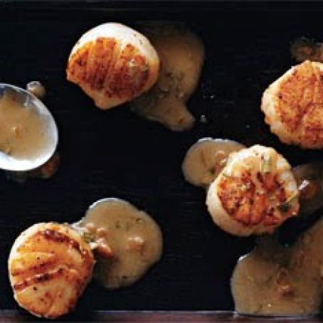 Seared Scallops with Tarragon-Butter Sauce