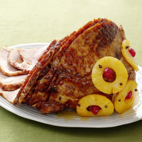 Old-Fashioned Holiday Glazed Ham