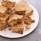 Apricot Blondies