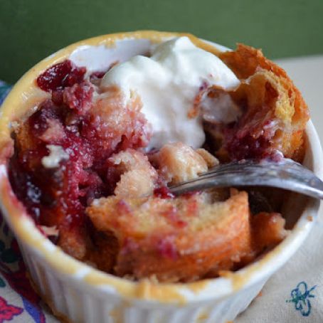 Cherry white bread pudding