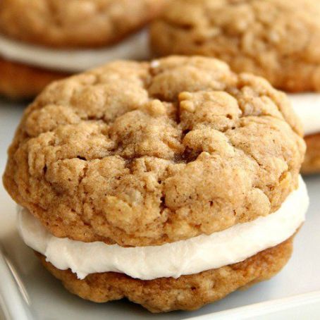 Oatmeal Creme Pies