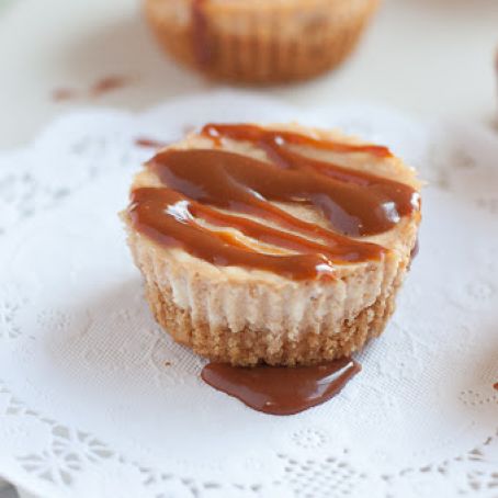 Mini Caramel Cheesecake Bites