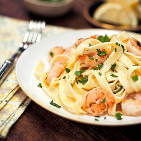 Shrimp Fettuccine Alfredo