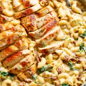 Tuscan Chicken Mac and Cheese