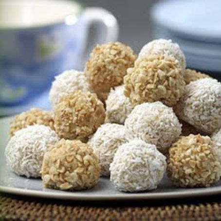 Nutty Cheesecake Bites