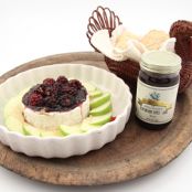 Baked Brie with Blackberry Spice & Sage 