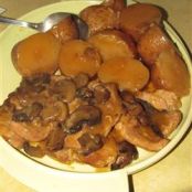 Simple Slow Cooker Pork Chops