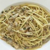 Rocco DiSpirito’s Linguine with White Clam Sauce Recipe