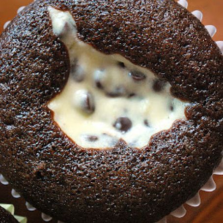 Chocolate Cream Cheese Cupcakes