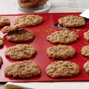 Famous Oatmeal Cookies