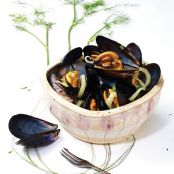 Mussels in Champagne Fennel Broth