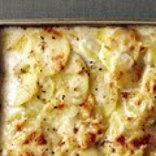 Scalloped Potatoes with 4 Cheeses