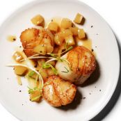 Scallops with Apple Pan Sauce