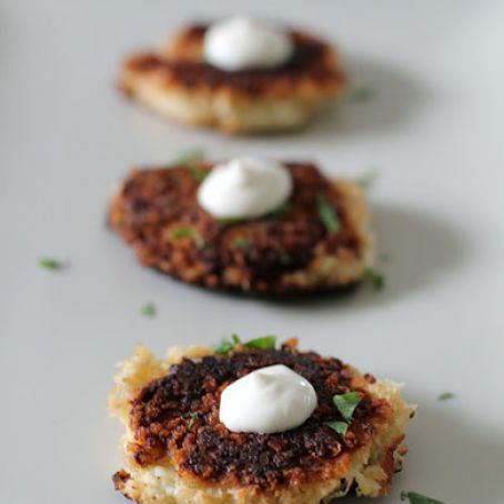 Crab Cakes with Garlic Aioli