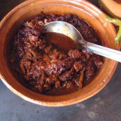 CHICHARRON PRENSADO EN SALSA