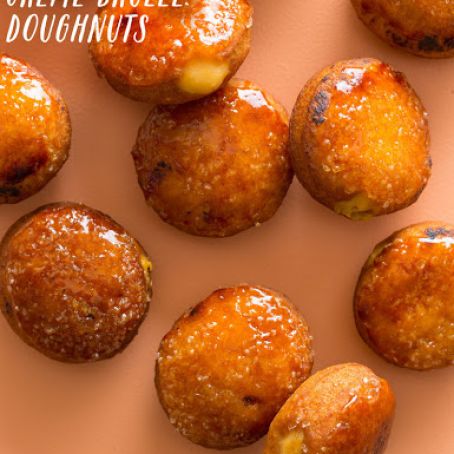 Pumpkin Crème Brûlée Doughnuts
