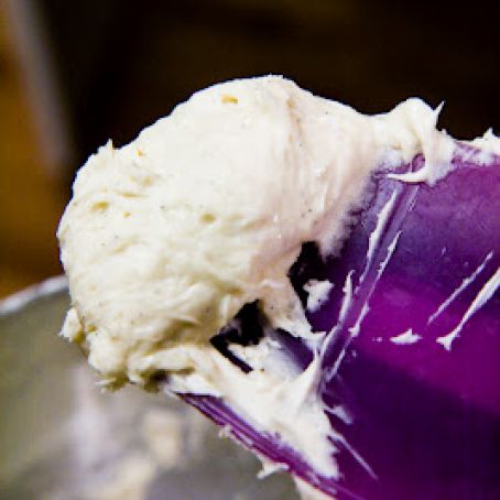 Vanilla Bean Buttercream Frosting