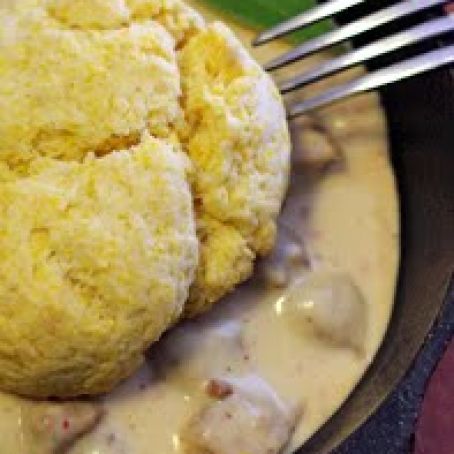 POLENTA BISCUITS w/SAUSAGE GRAVY