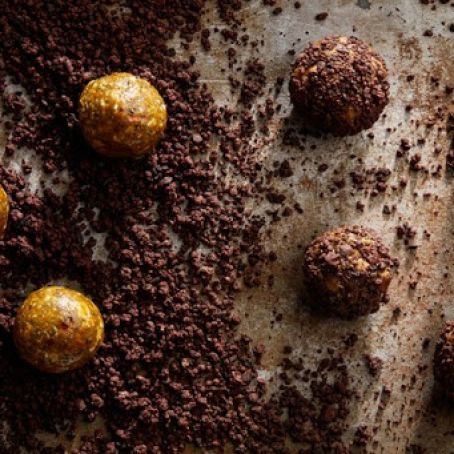 No-Bake Energy Bites With Ginger and Turmeric