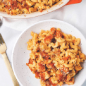 VEGAN BUFFALO CHICK’N MAC & CHEESE