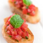Bruschetta with Tomato and Basil