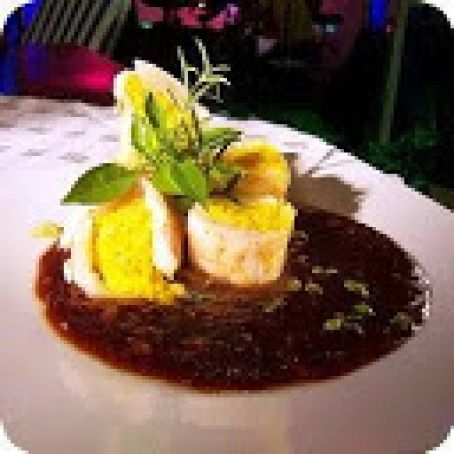 CAMARONES RELLENOS EN SALSA DE TAMARINDO