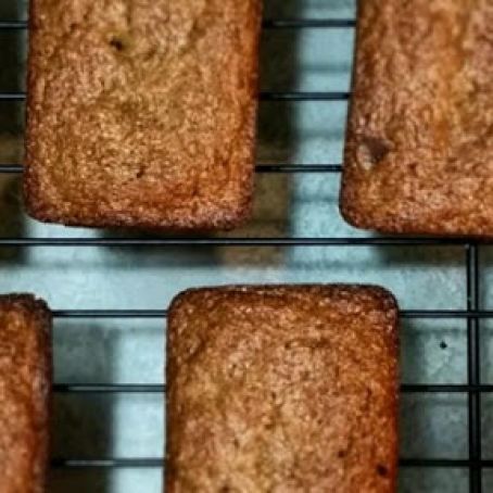 Peanut Butter Chocolate Chip Banana Bread