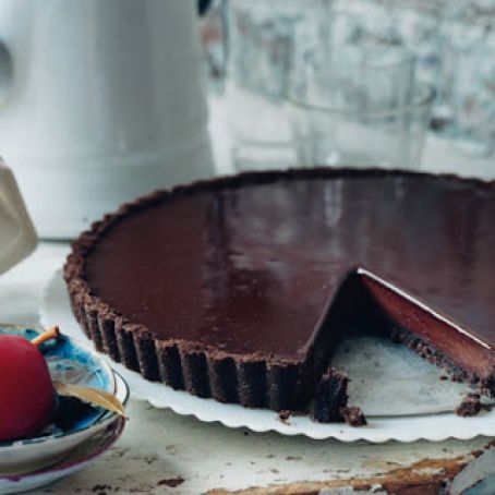 Chocolate-Glazed Chocolate Tart